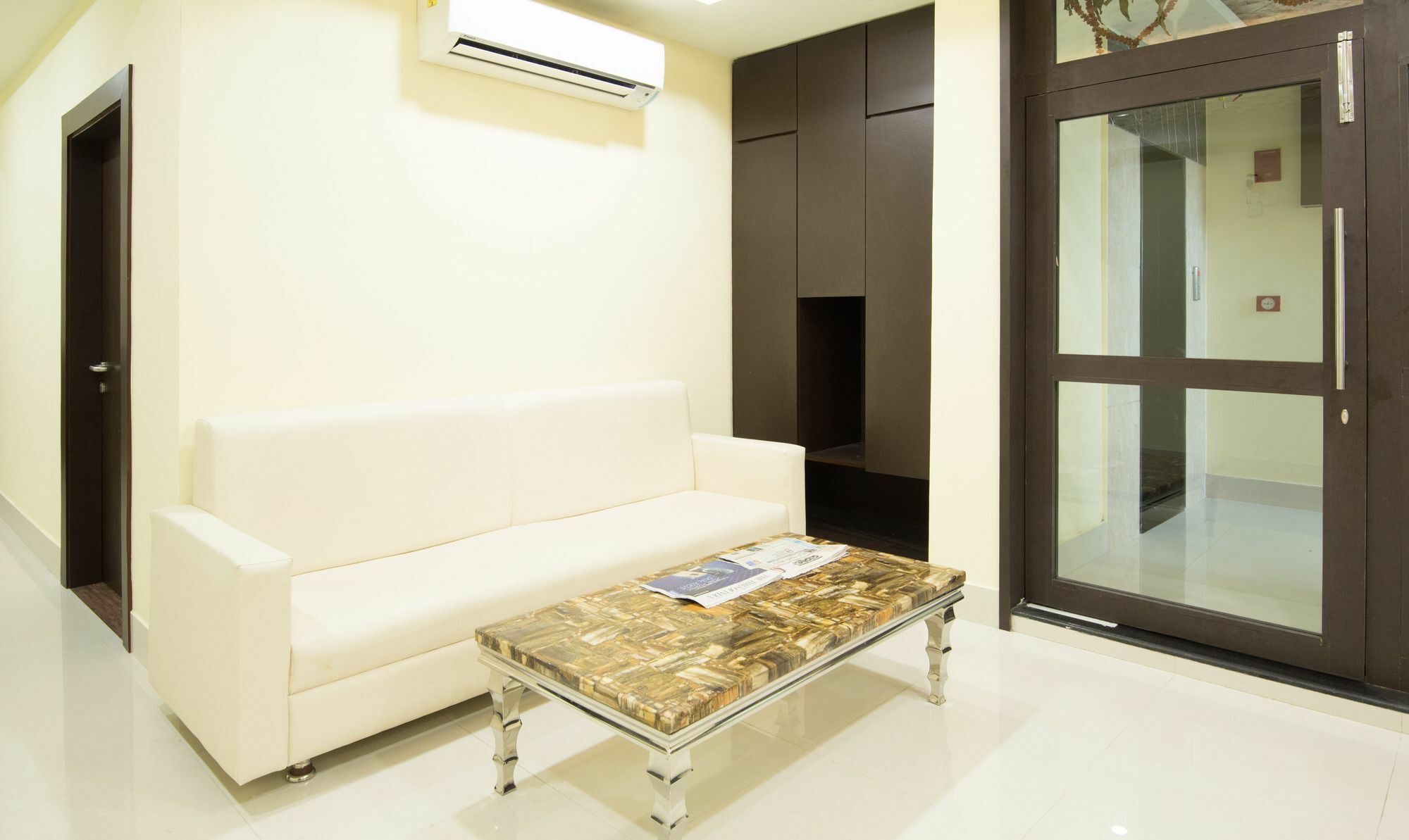 Treebo King'S Court Chandrasekharpur Bhubaneswar Extérieur photo